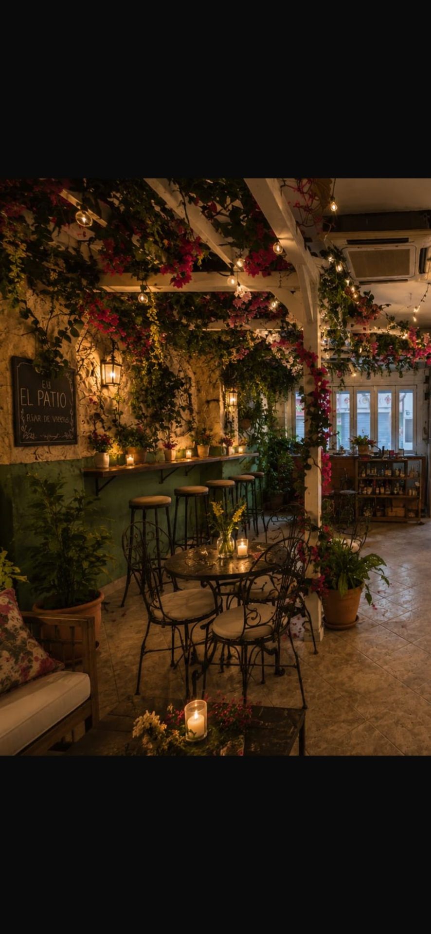 Interior con flores y velas